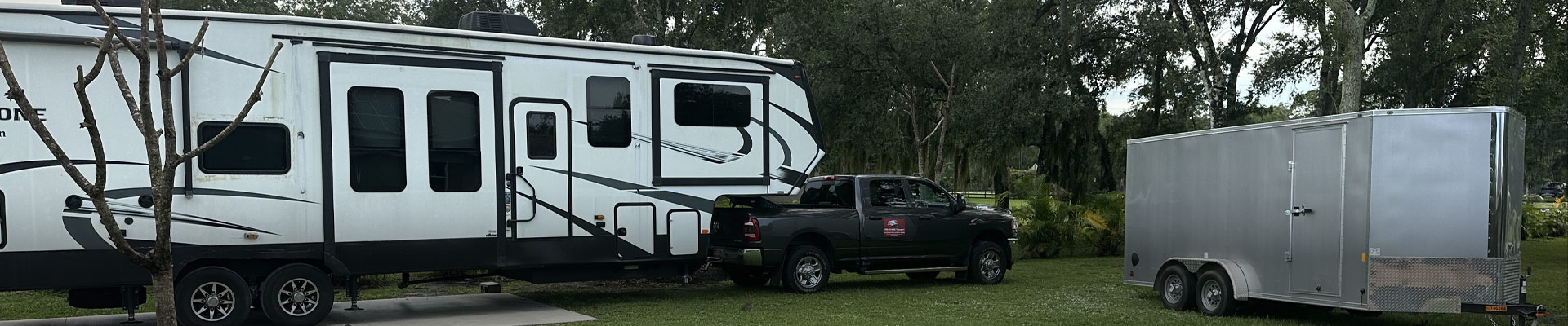 RV & Trailer Moving